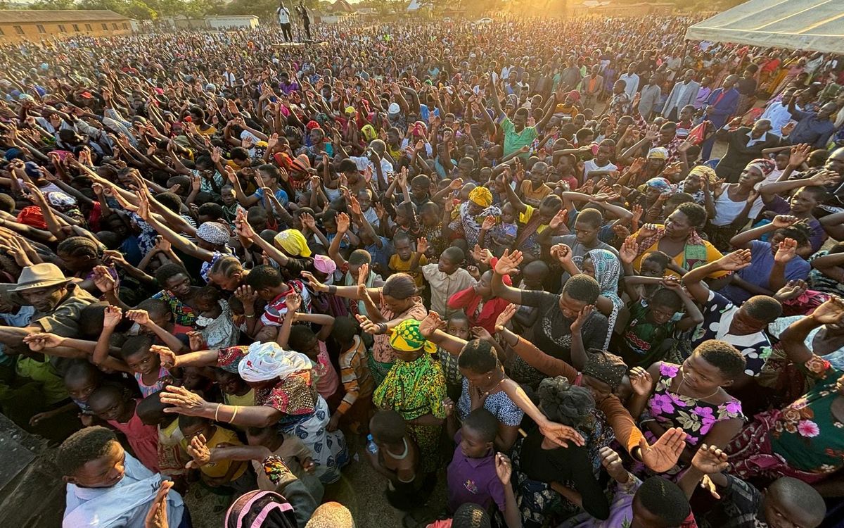 Sunset crowd in Ushirombo, Tanzania